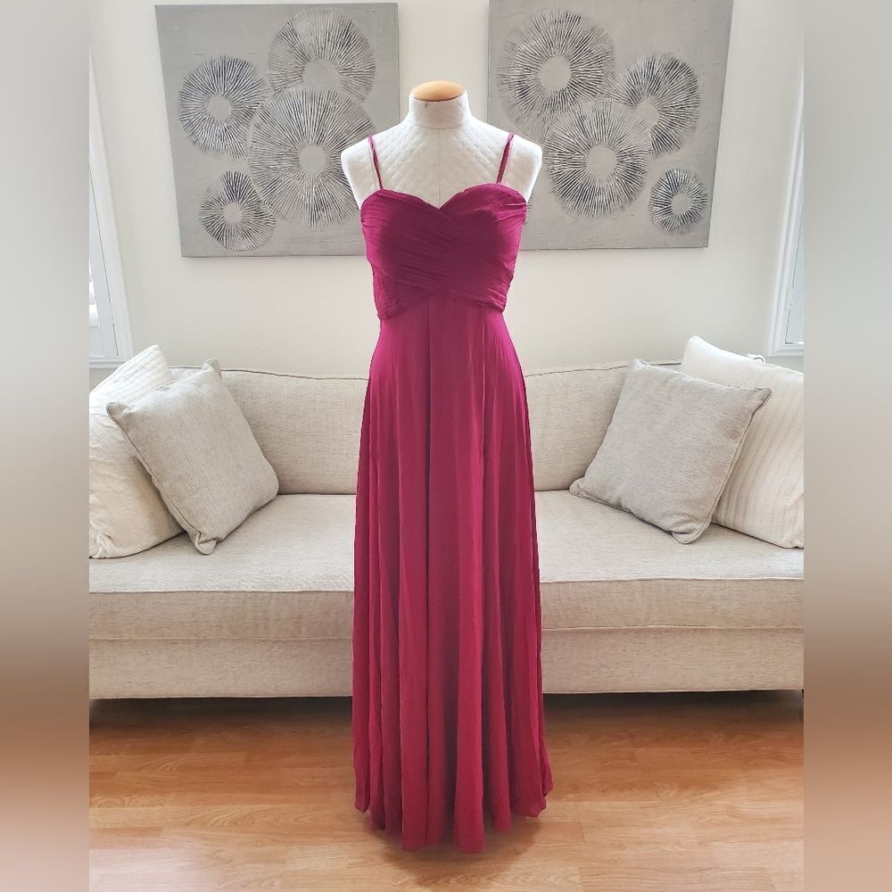 🌹 SEQUIN HEARTS 🌹 Strapless Ruched Chiffon Crepe Gown - [Size 11, Wine]